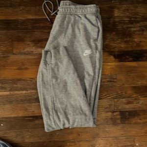 nike sweatpants size large